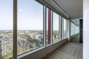 P.J. Oudweg 4 in Almere